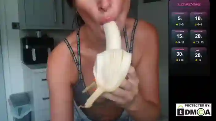 busty-milf-harper