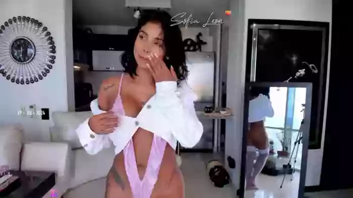 sofiasexhot