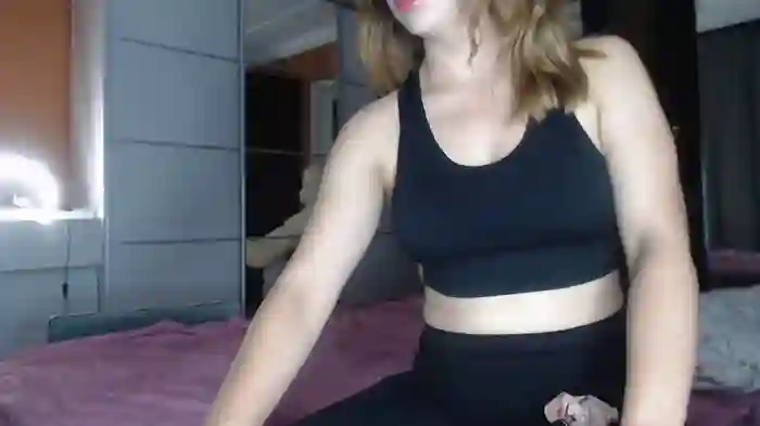 Monica_brunetteTeddy