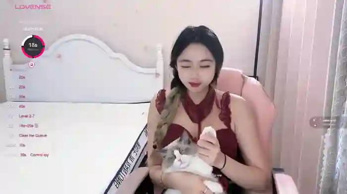 Caitlyn__