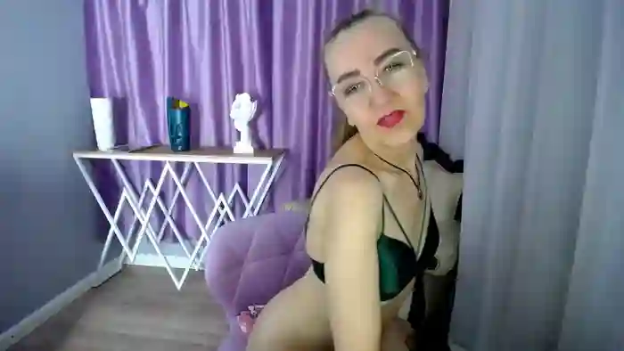queen_a_n_i