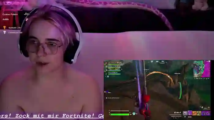 GamerGirl_Eve