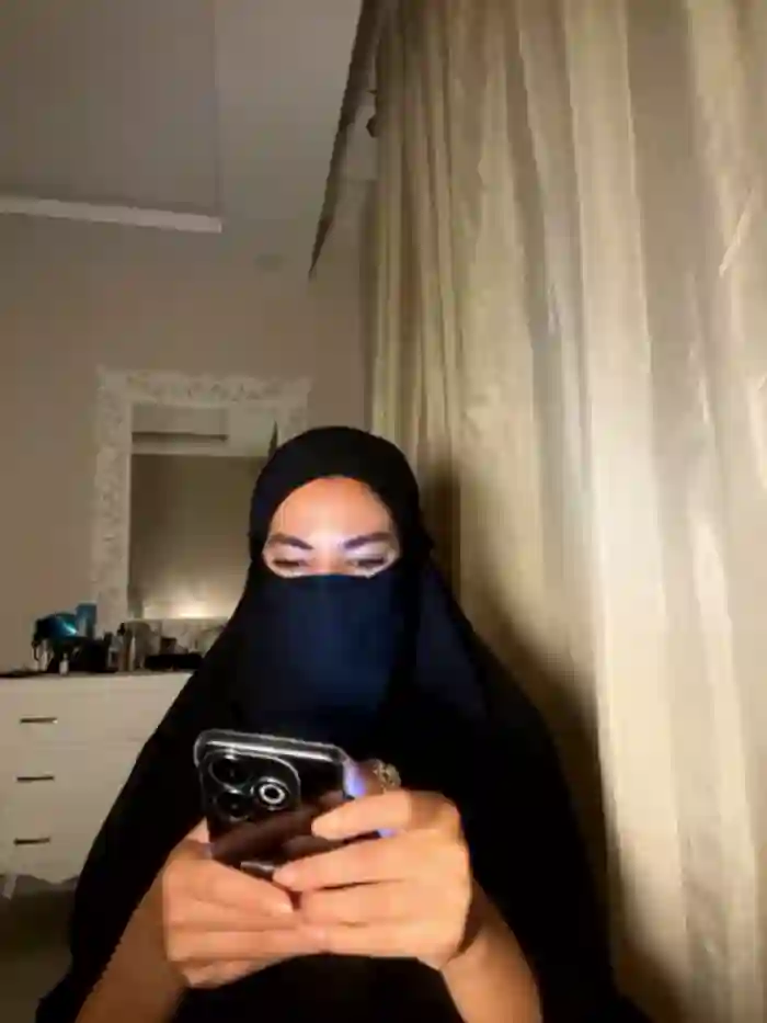 Hijabi_HotGirls