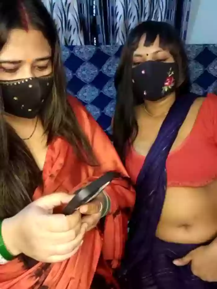 Indian_hotmilfs