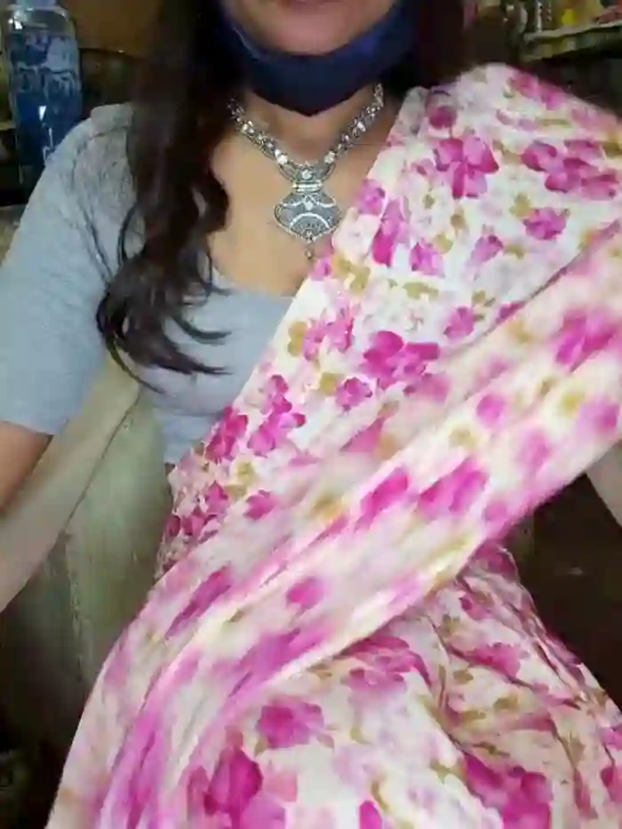 Cute-Tara