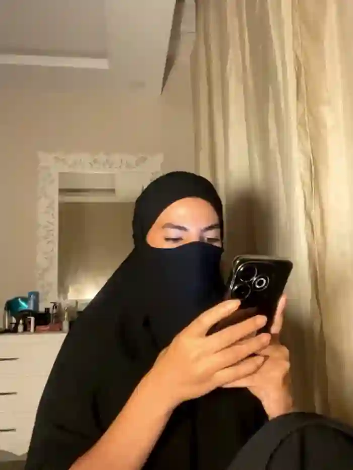 Hijabi_HotGirls