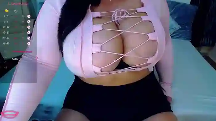 Valeri_wow_Boobs
