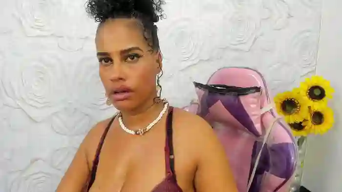 pamela_guzmaan