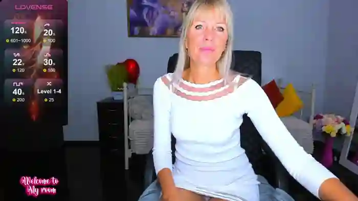 Anita_Tayson