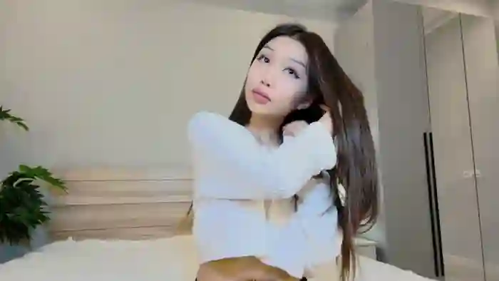 Mia_Meow_