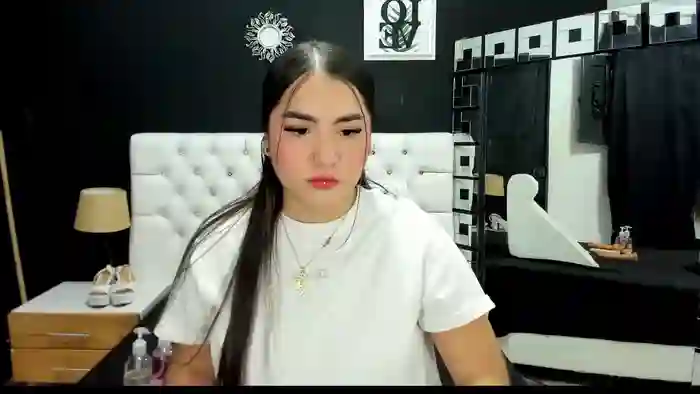 Naahomi