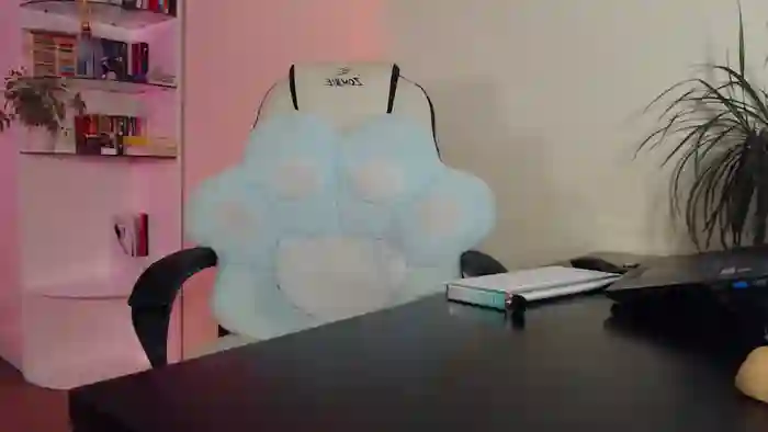 Queen_jules
