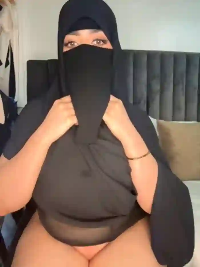 Noha-Sexy