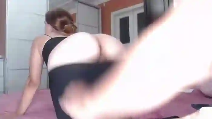 Monica_brunetteTeddy