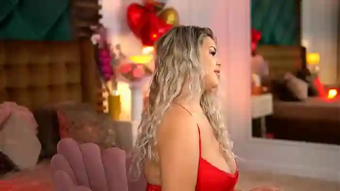 SophieBoobsX