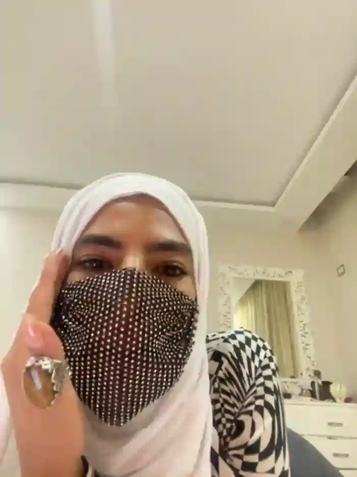 Hijabi_HotGirls