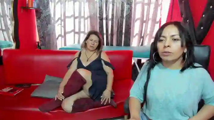 lesbiancuple
