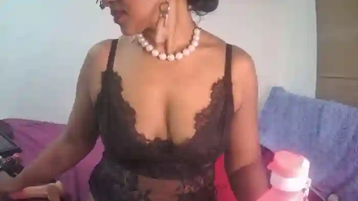 naughtyjaanu