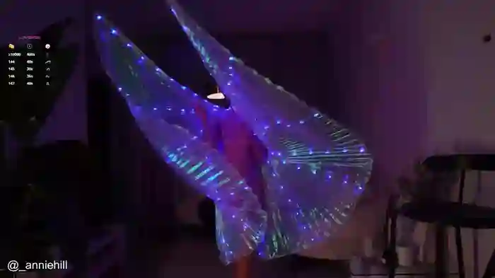 anniehillofficial