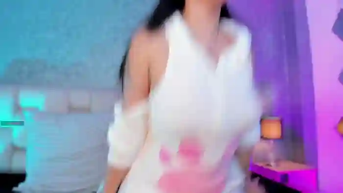 lucy_neil
