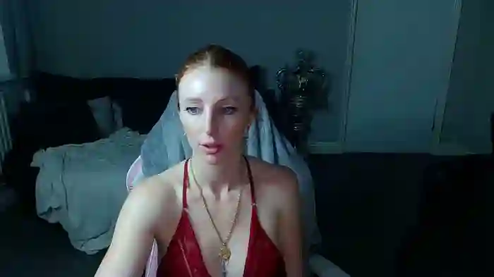 Red_firesquirt