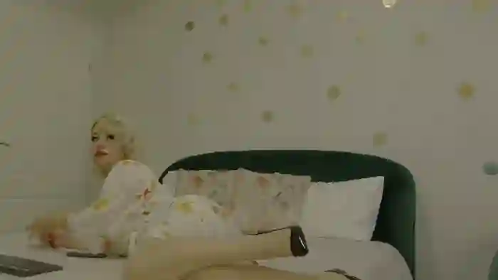 ClassyTinaa