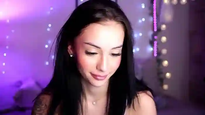 Naomii18_