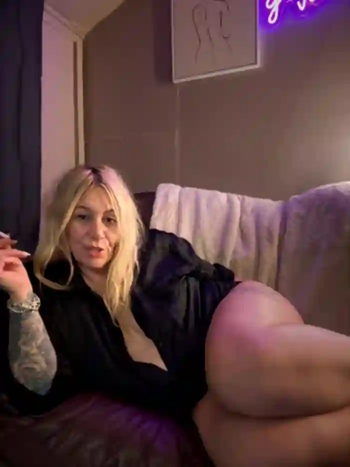 blondebitch2