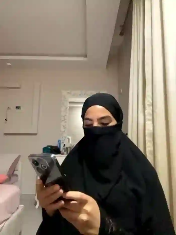 Hijabi_HotGirls