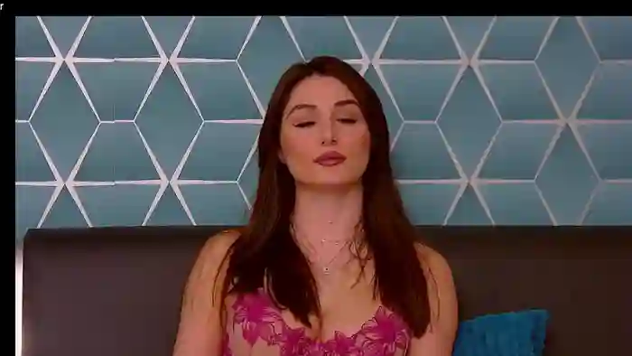 KassieWeins