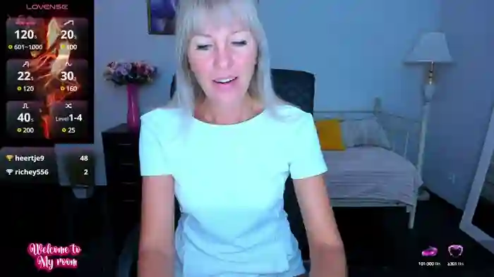 Anita_Tayson