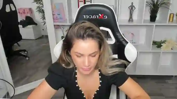 HotXMom