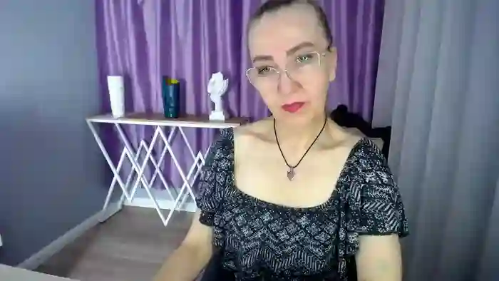 queen_a_n_i