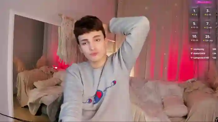 Call_me_Leo_