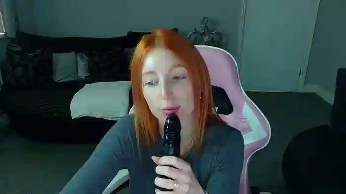 Red_firesquirt