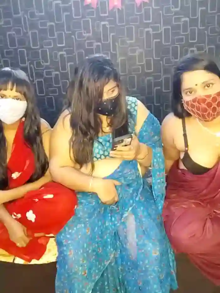 Indian_hotmilfs