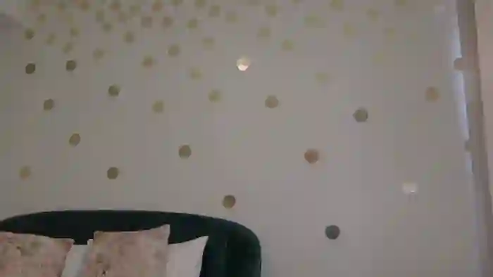 ClassyTinaa