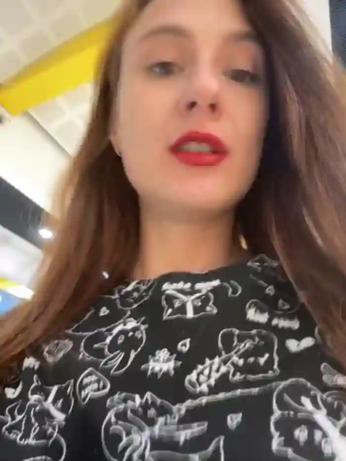 Dina_Tease