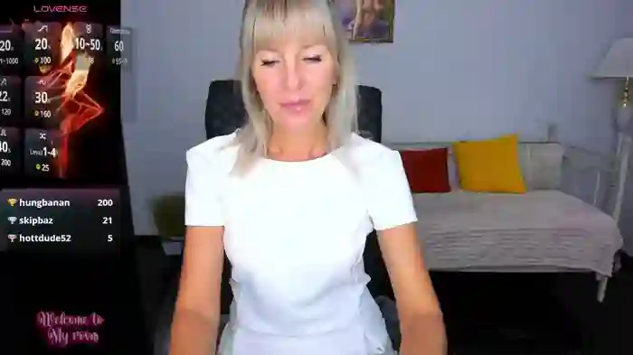 Anita_Tayson