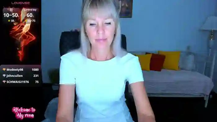 Anita_Tayson