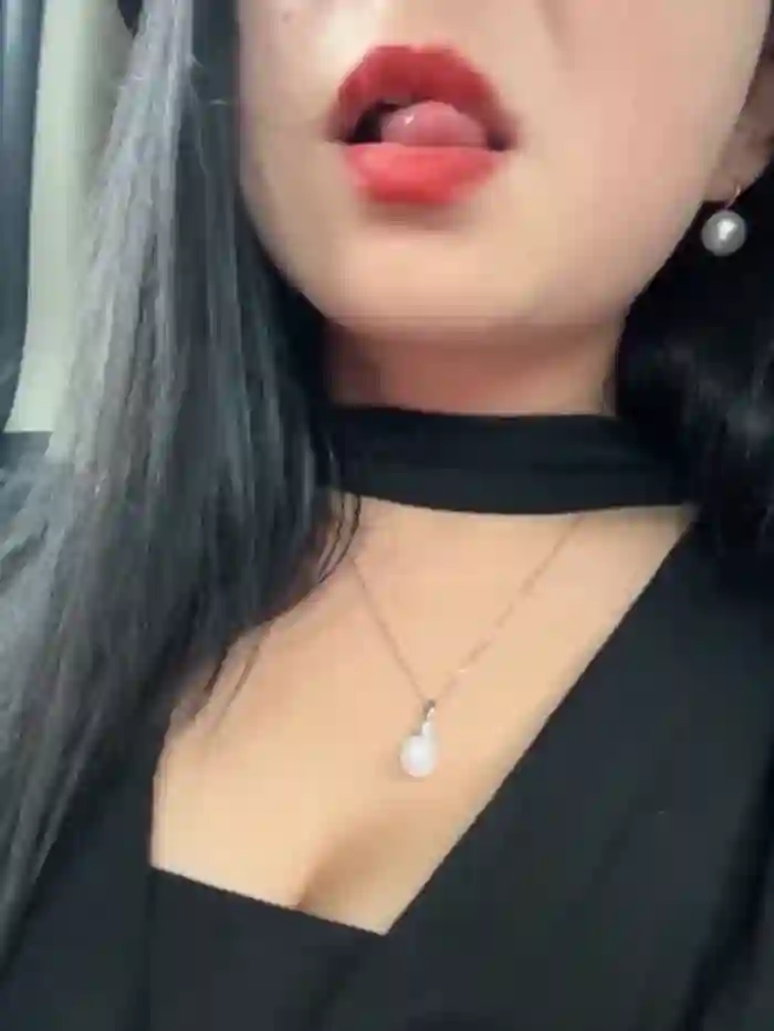 Q-Babyy