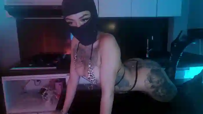 Scarlett_collins02