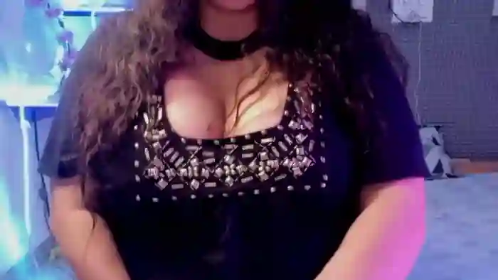 Gulabi_Queen