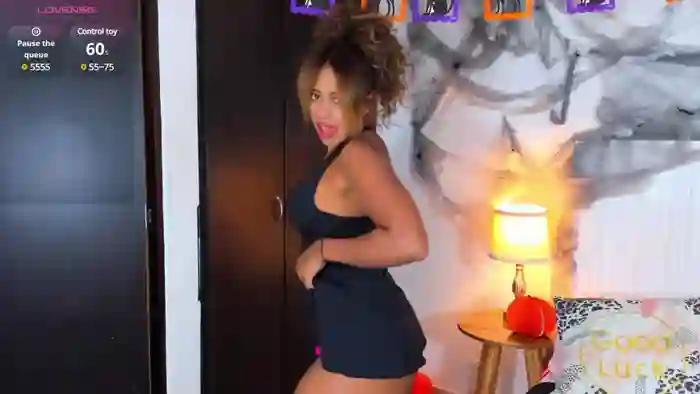 SarahCinnamon-