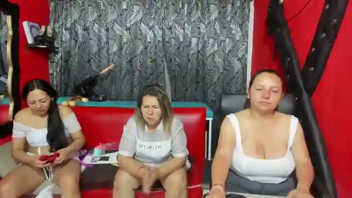 lesbiancuple