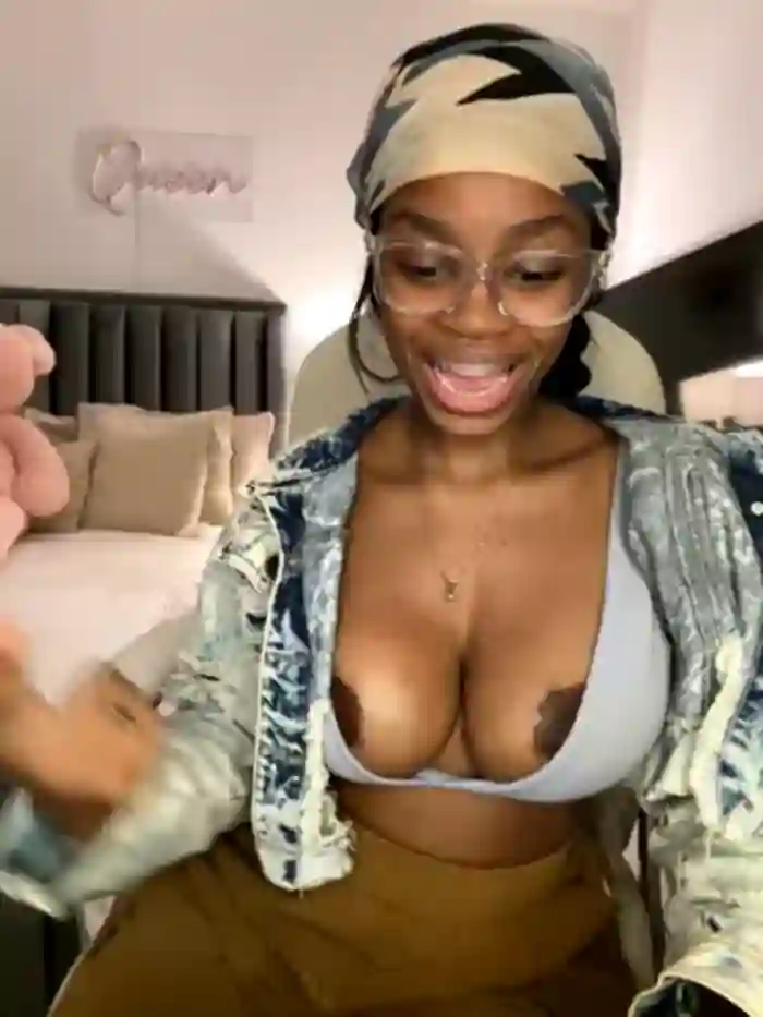 CharlottX