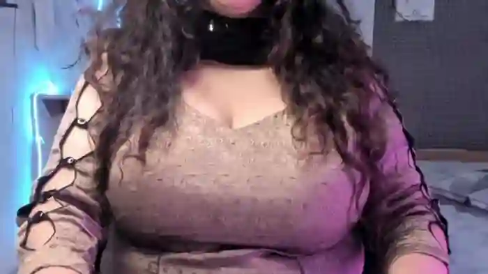 Gulabi_Queen