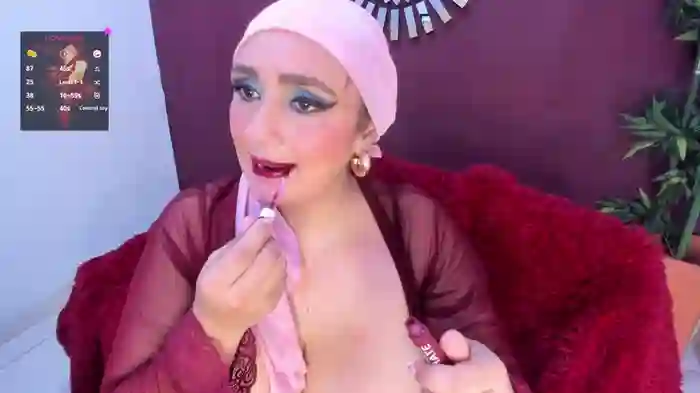 HijabiMilf