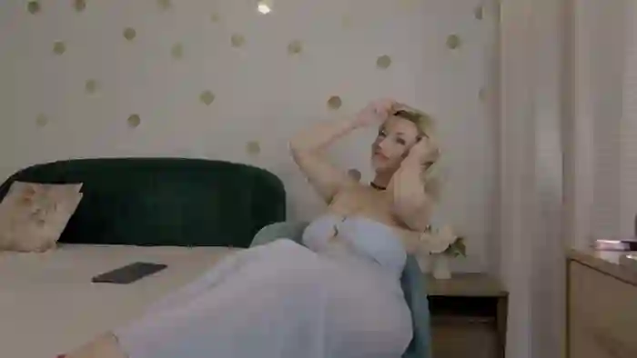 ClassyTinaa
