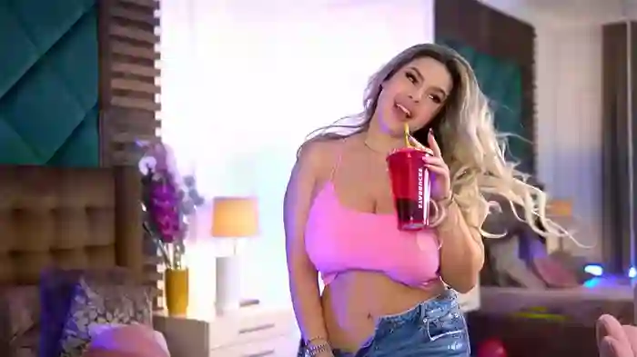 SophieBoobsX